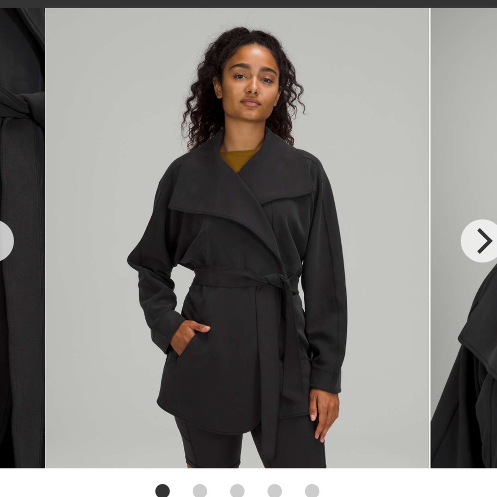 Lululemon Softstreme Belted Wrap black